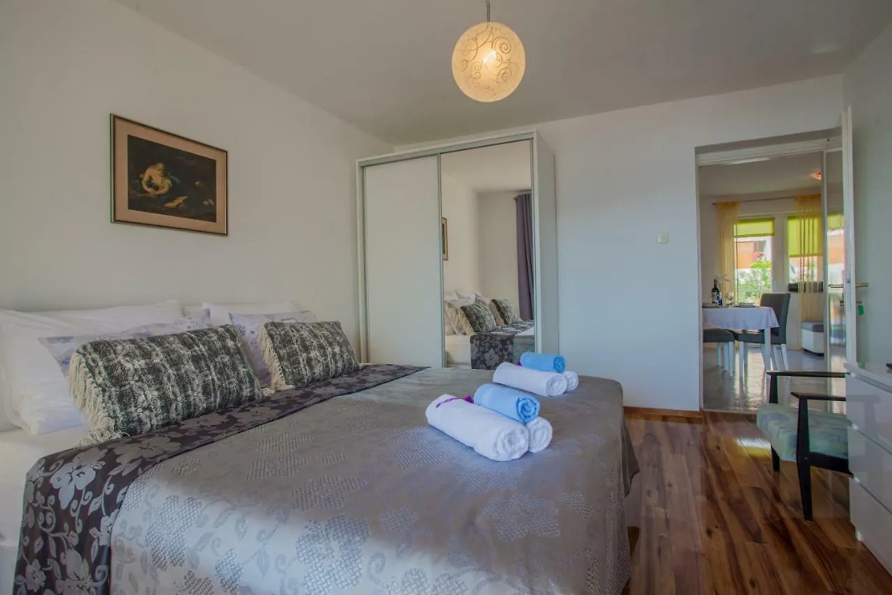 Apartment Sara - Cres